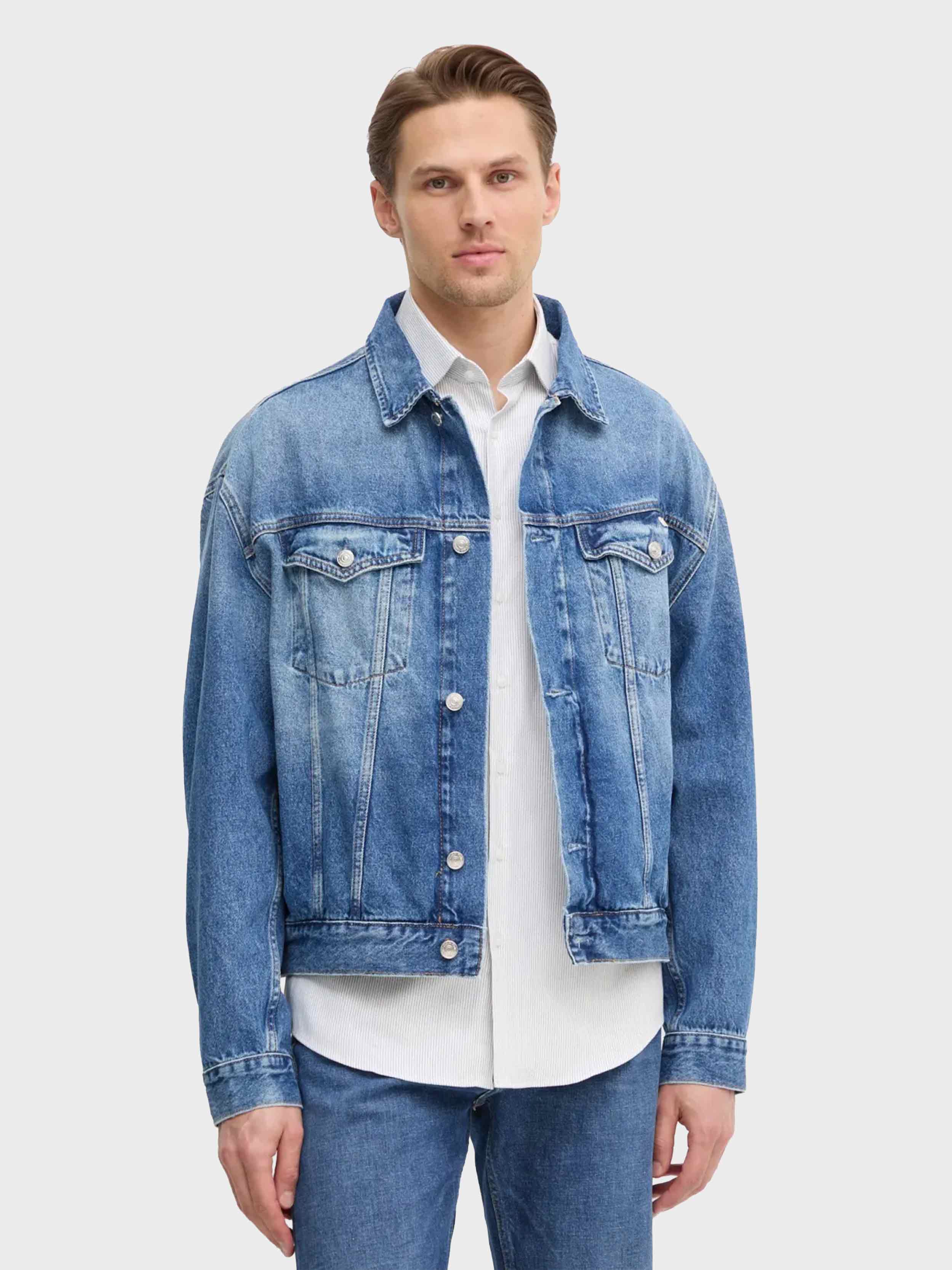 Medium Denim