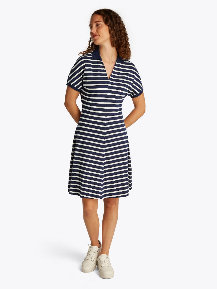 Ecru/Navy Blue