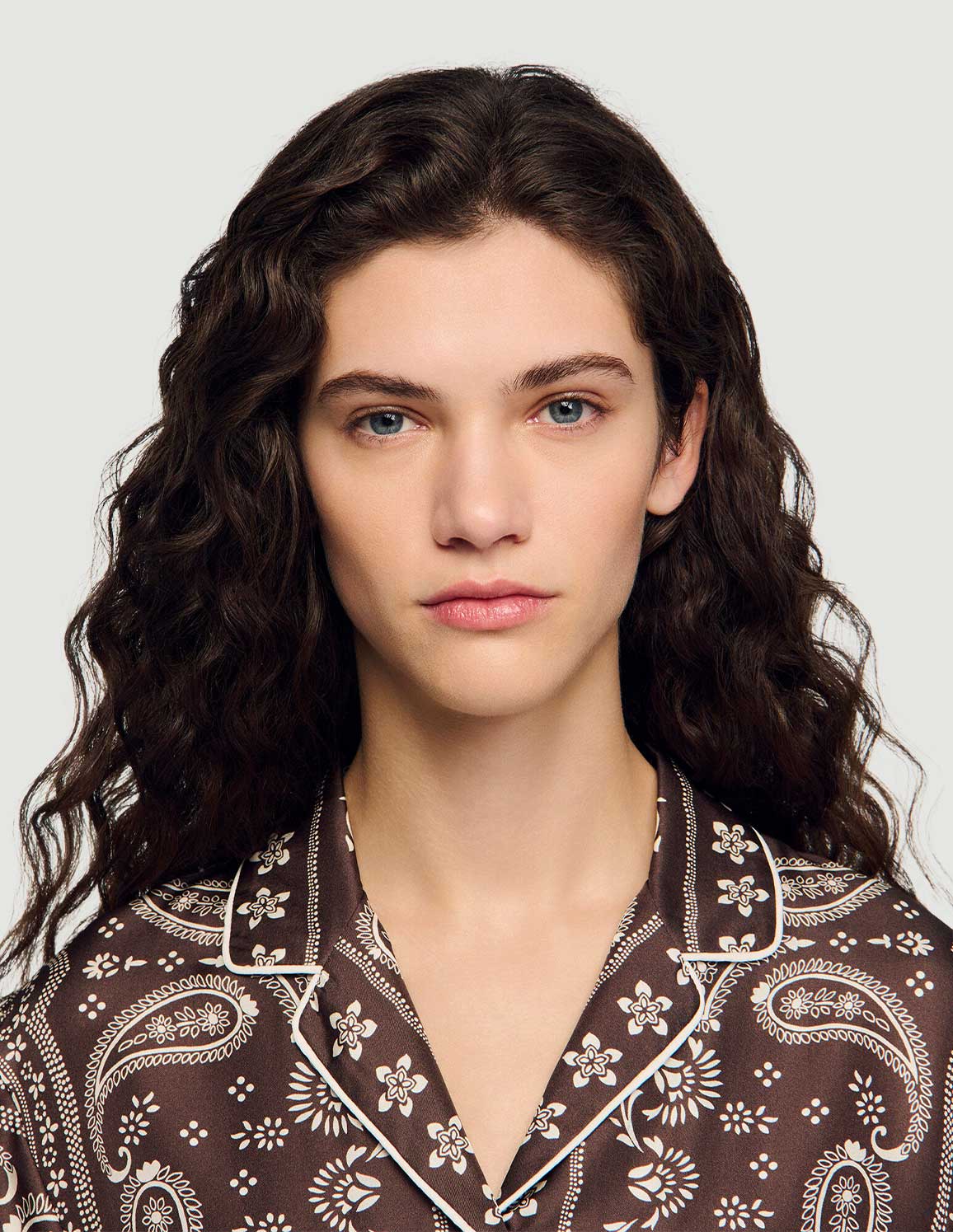 Brown / White