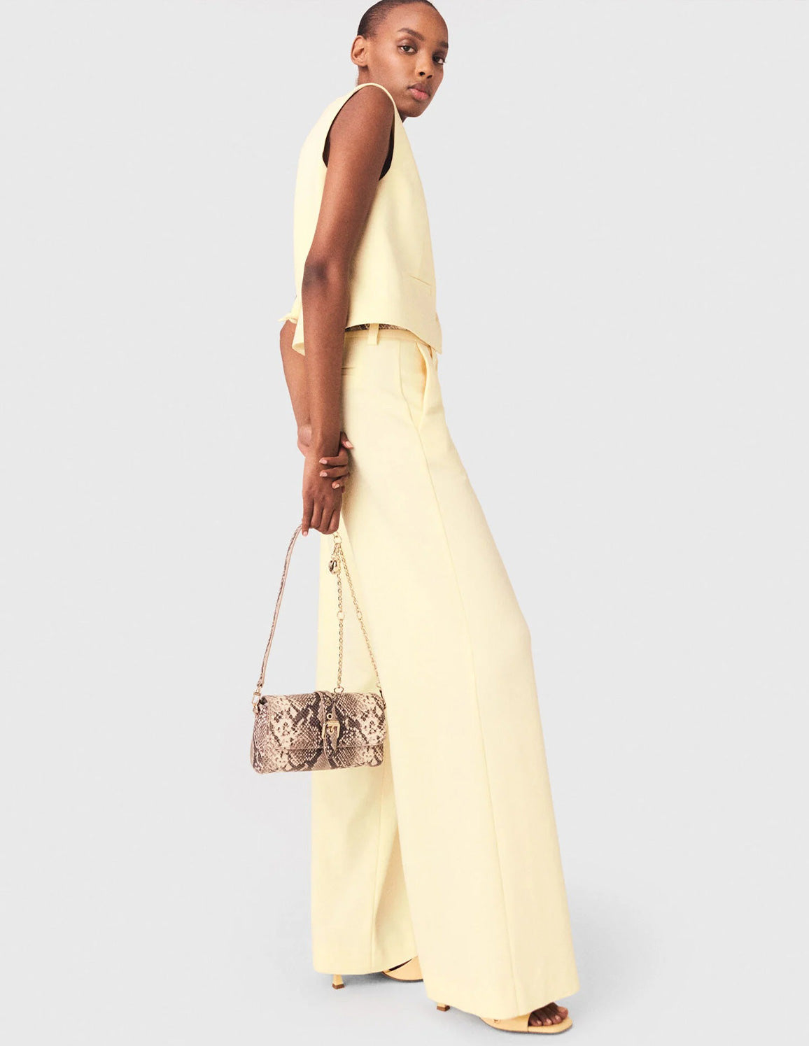 Light Yellow