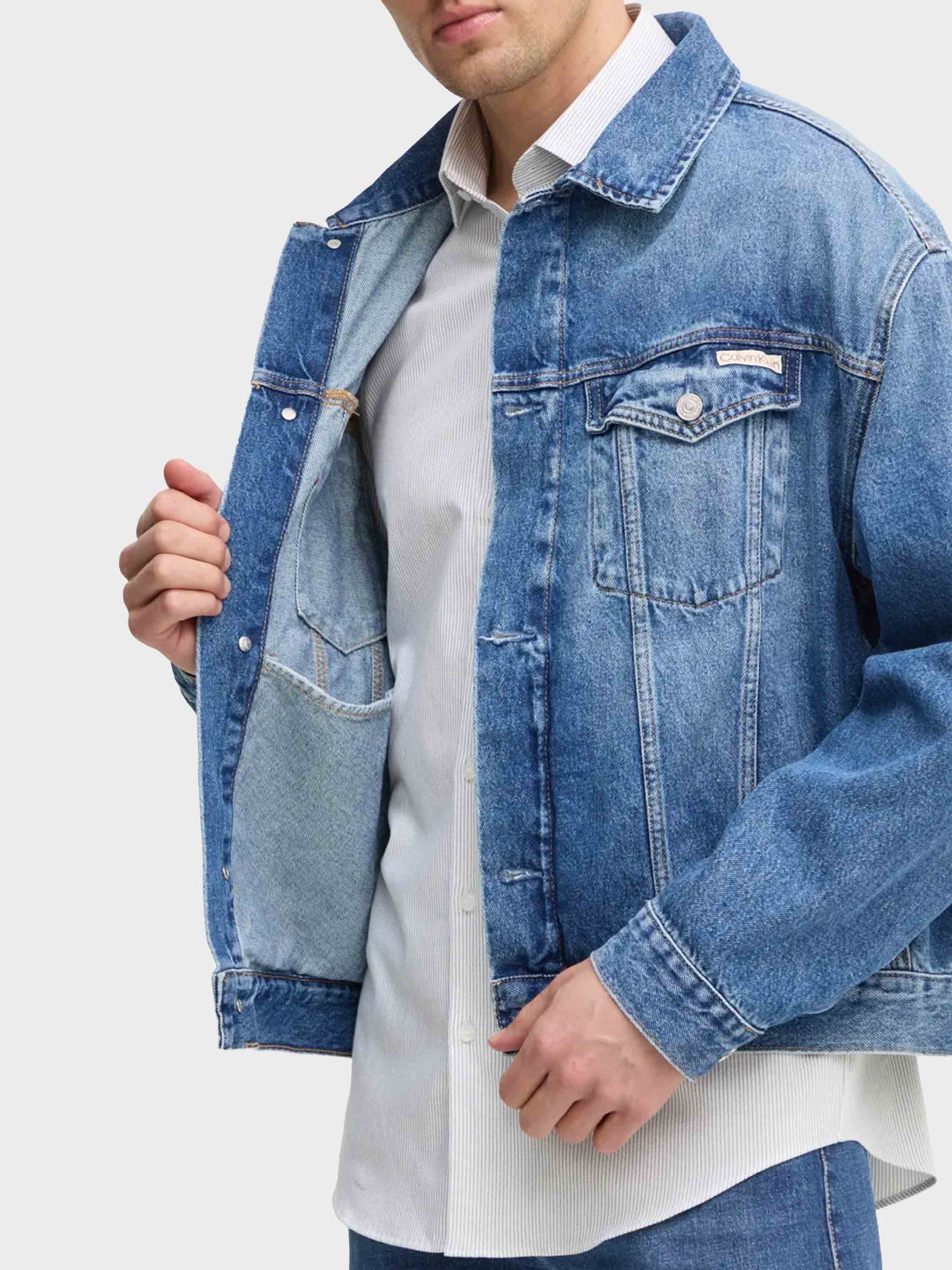 Medium Denim