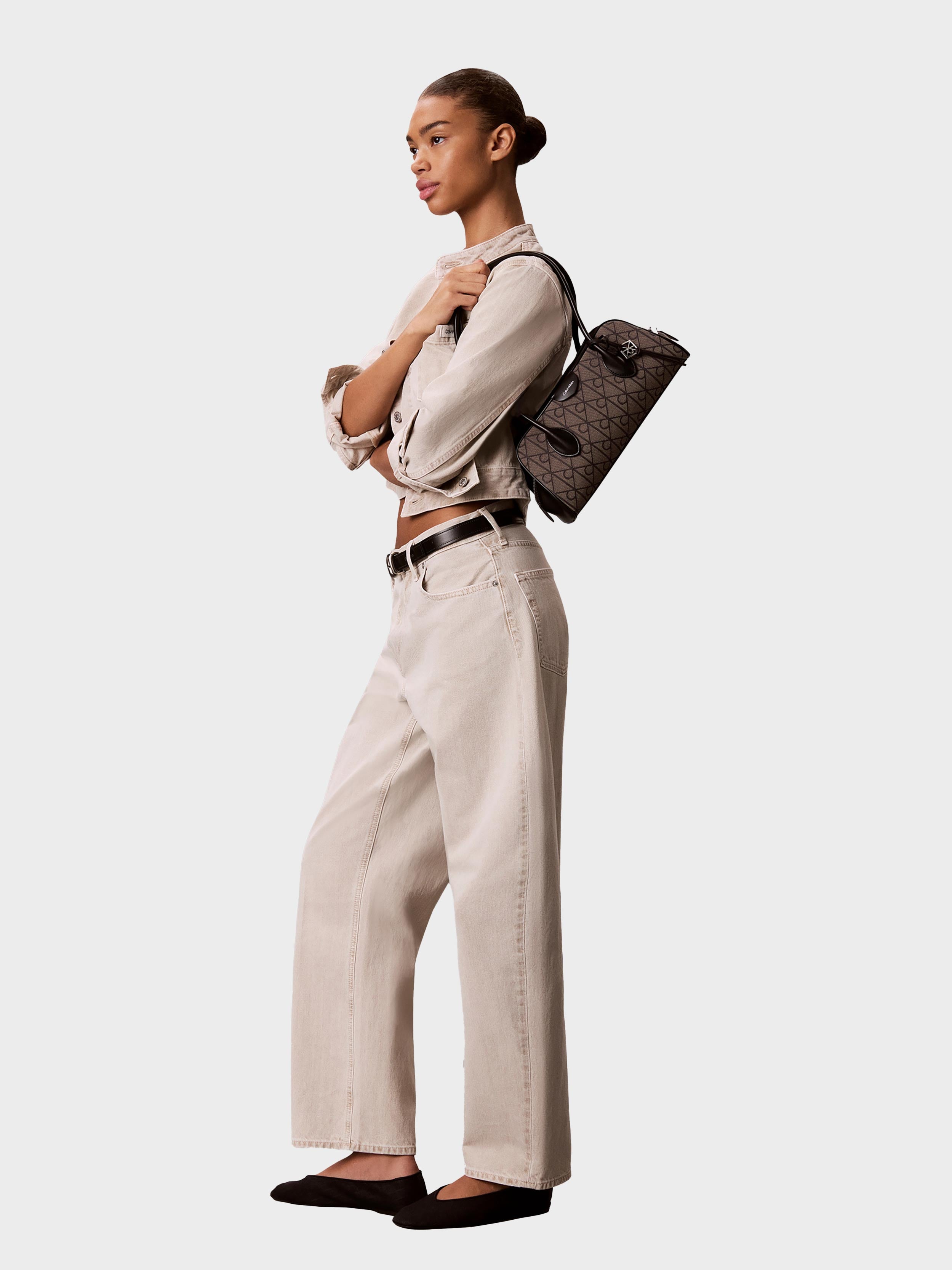 Beige / Black