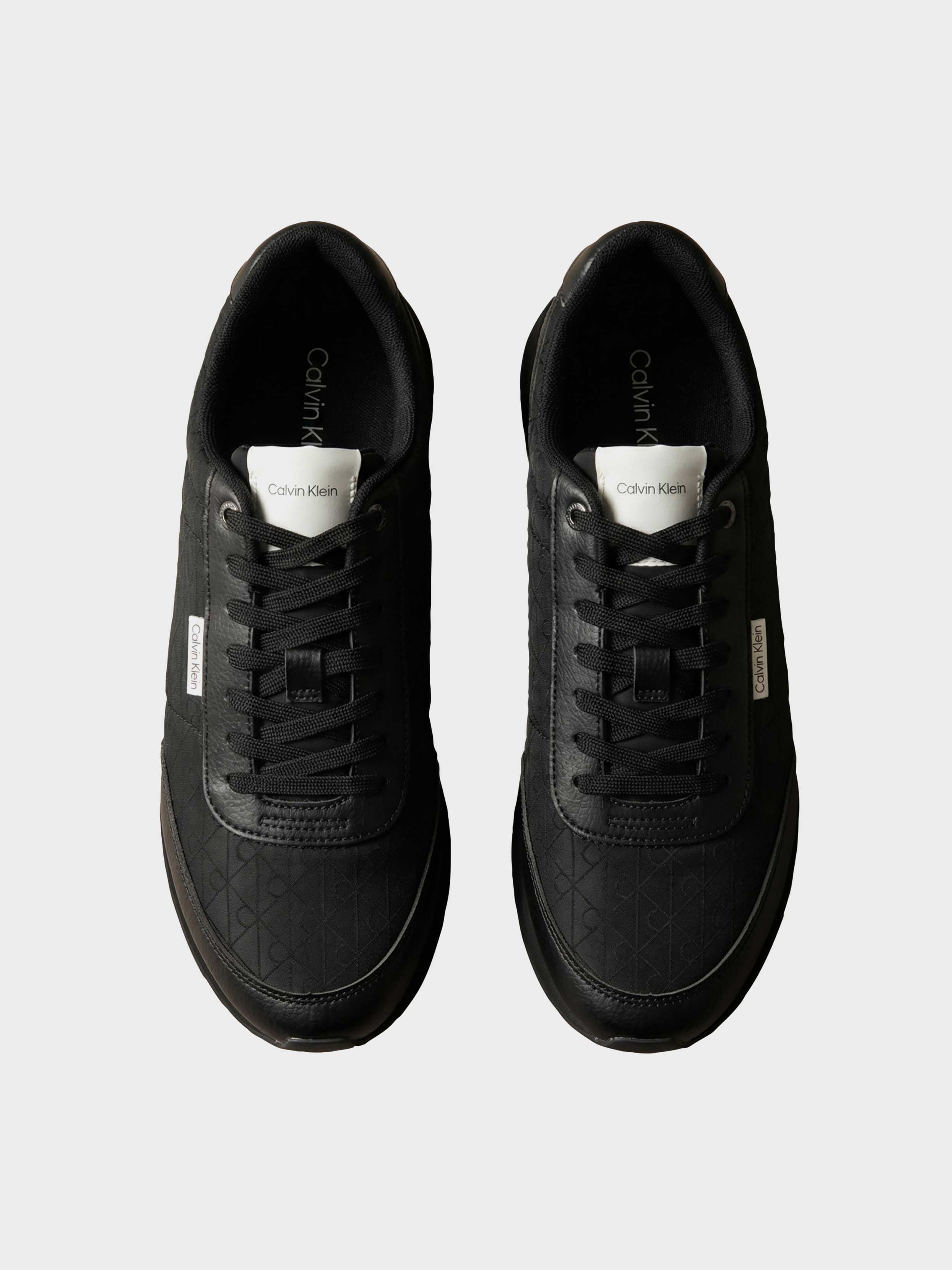 black/white