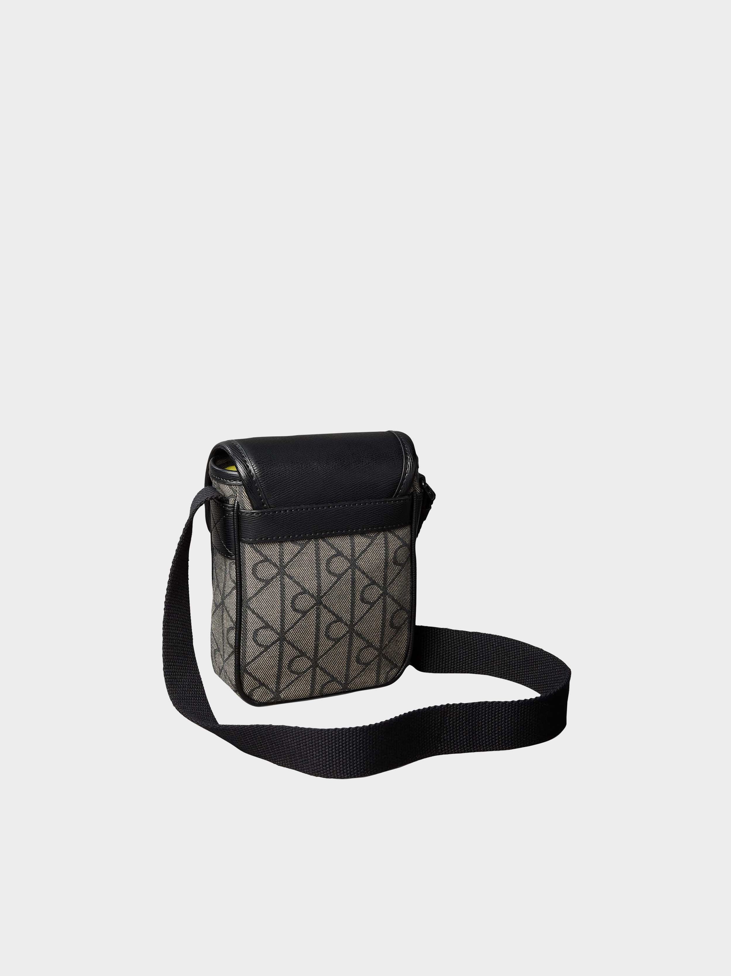 Beige / Black