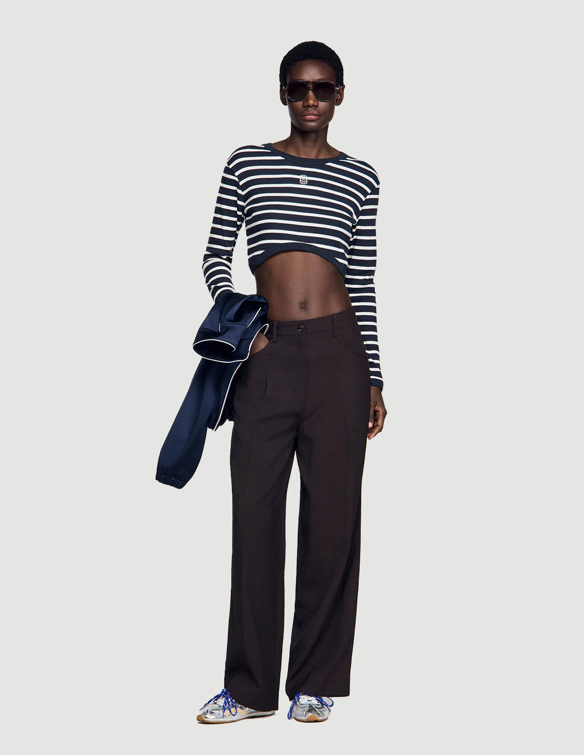 Navy \ White stripe