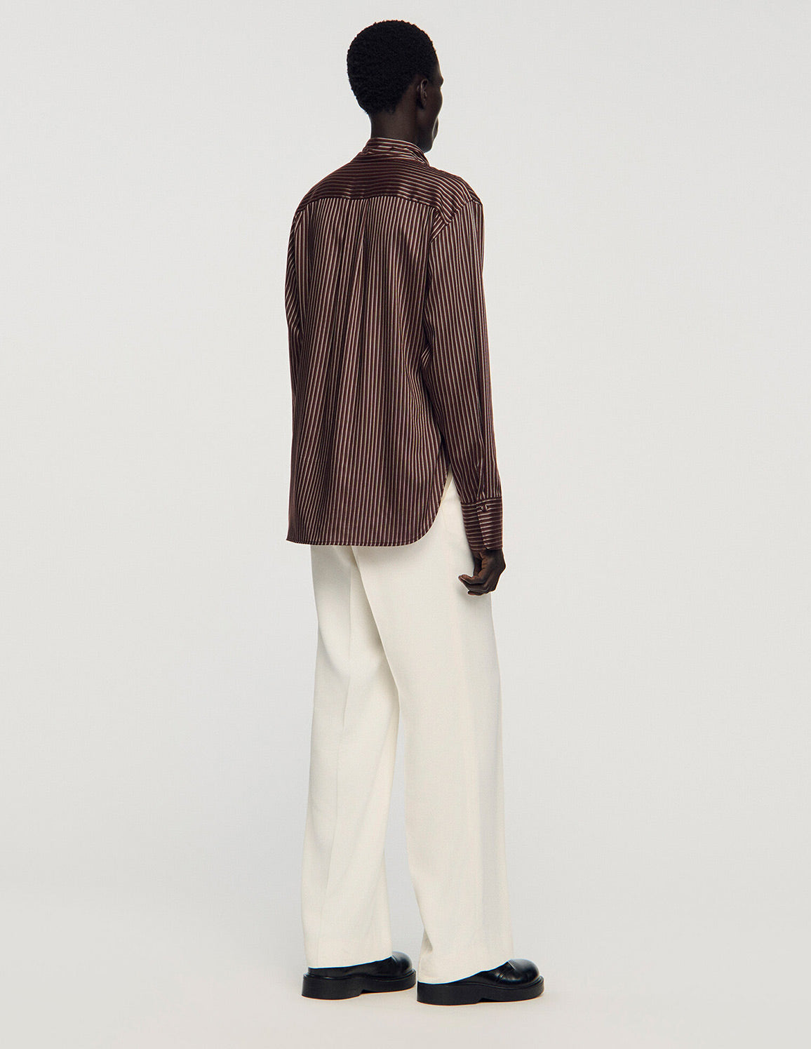 Brown / white