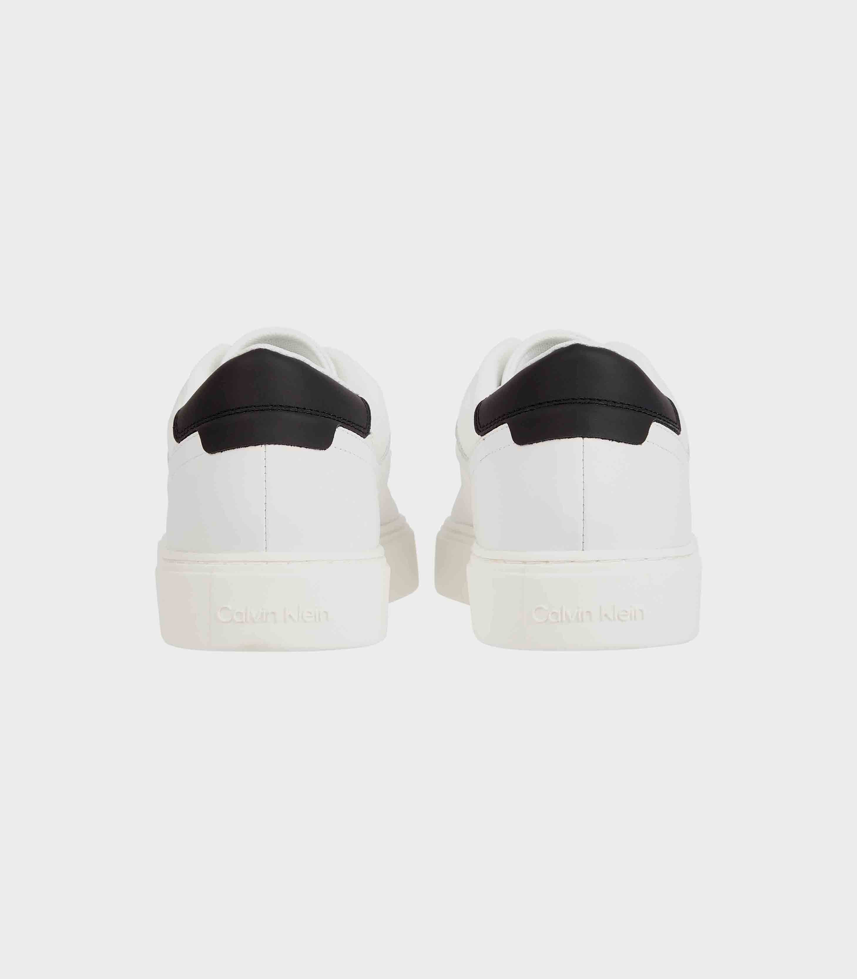 WHITE/BLACK