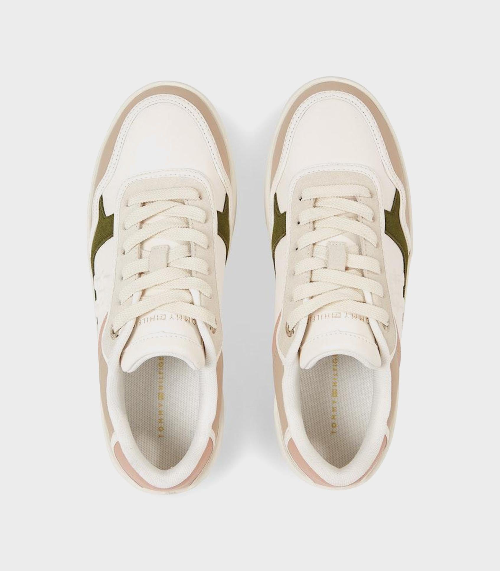Off White