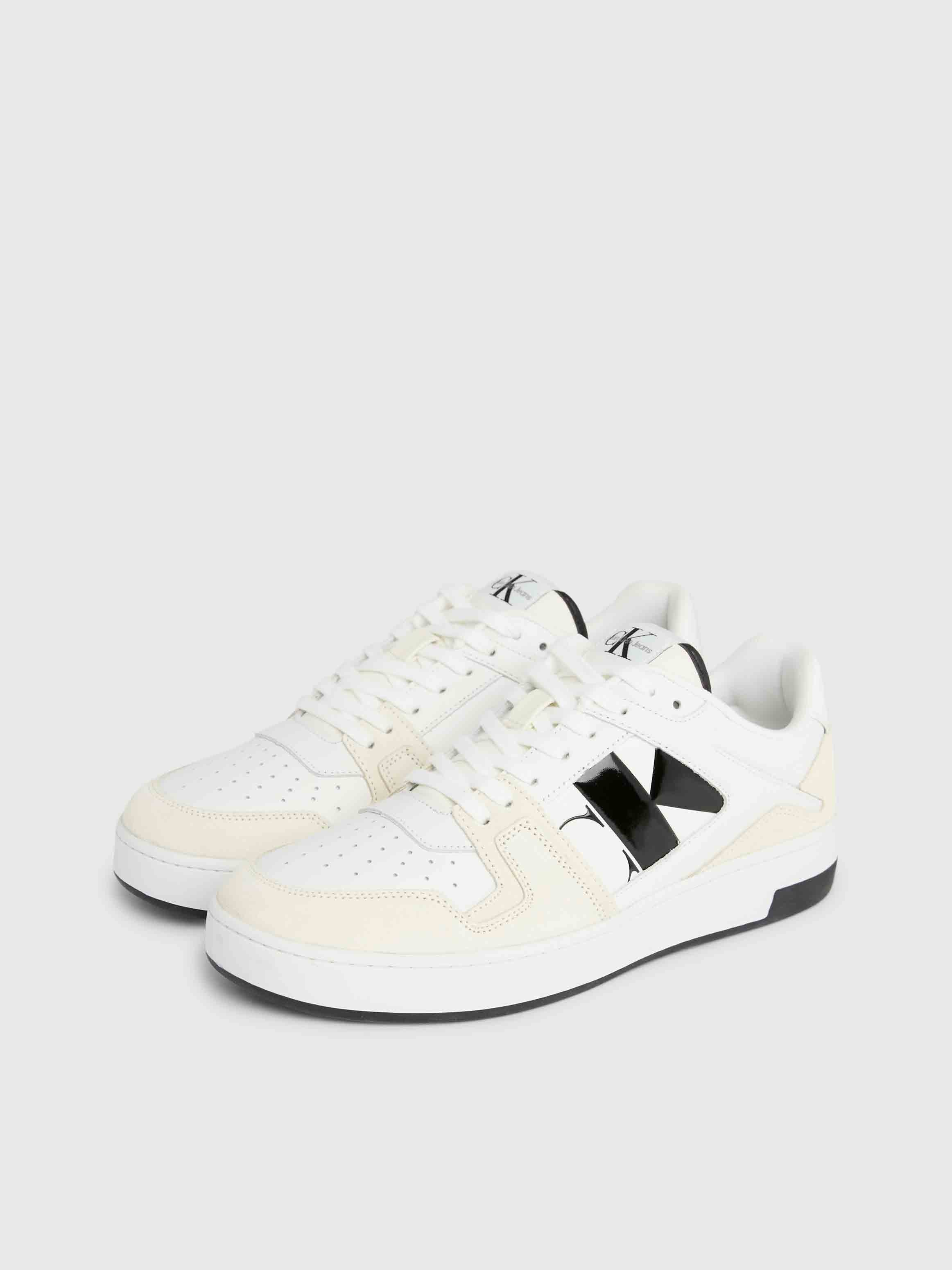 Bright White/Creamy /Black
