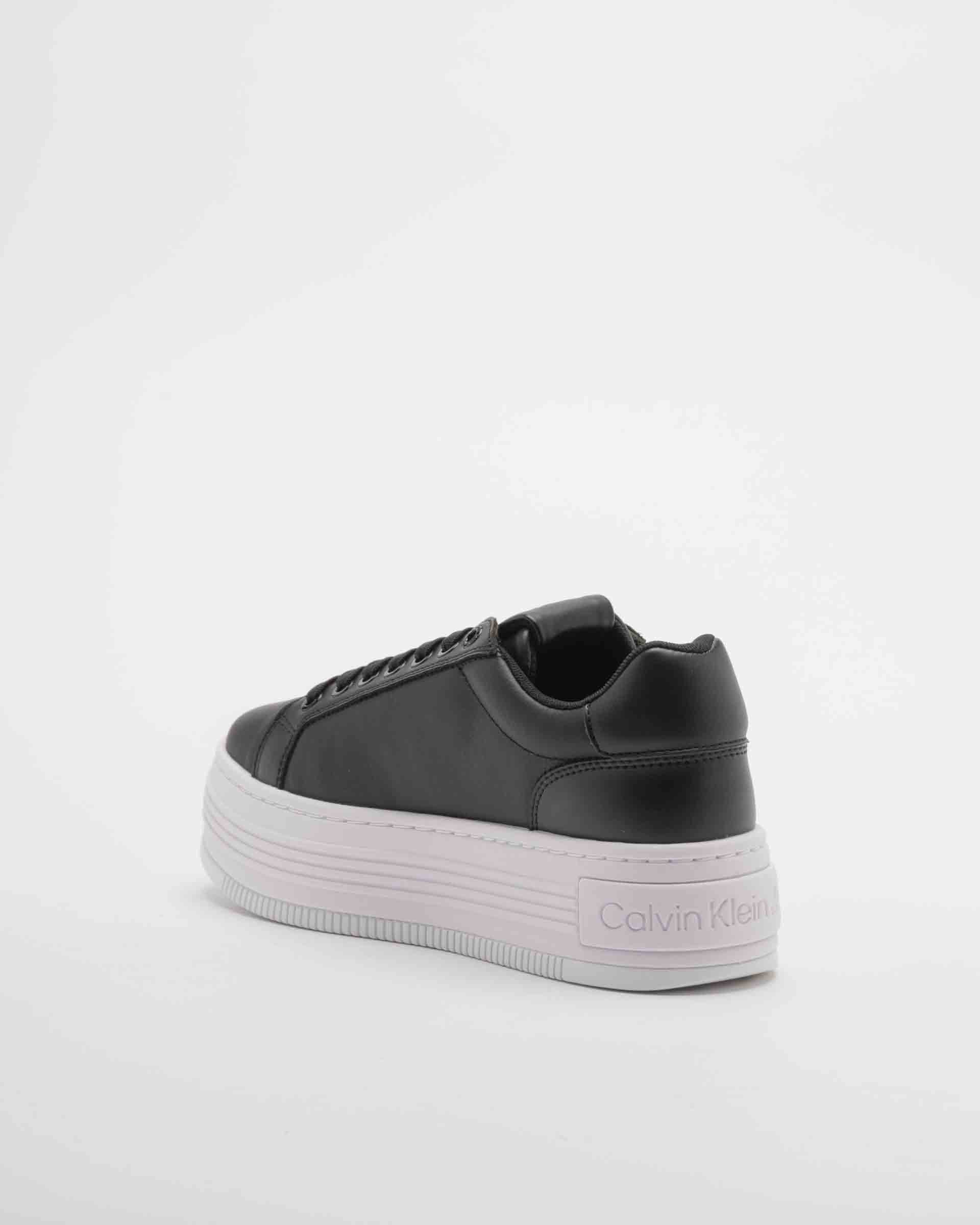 black/white