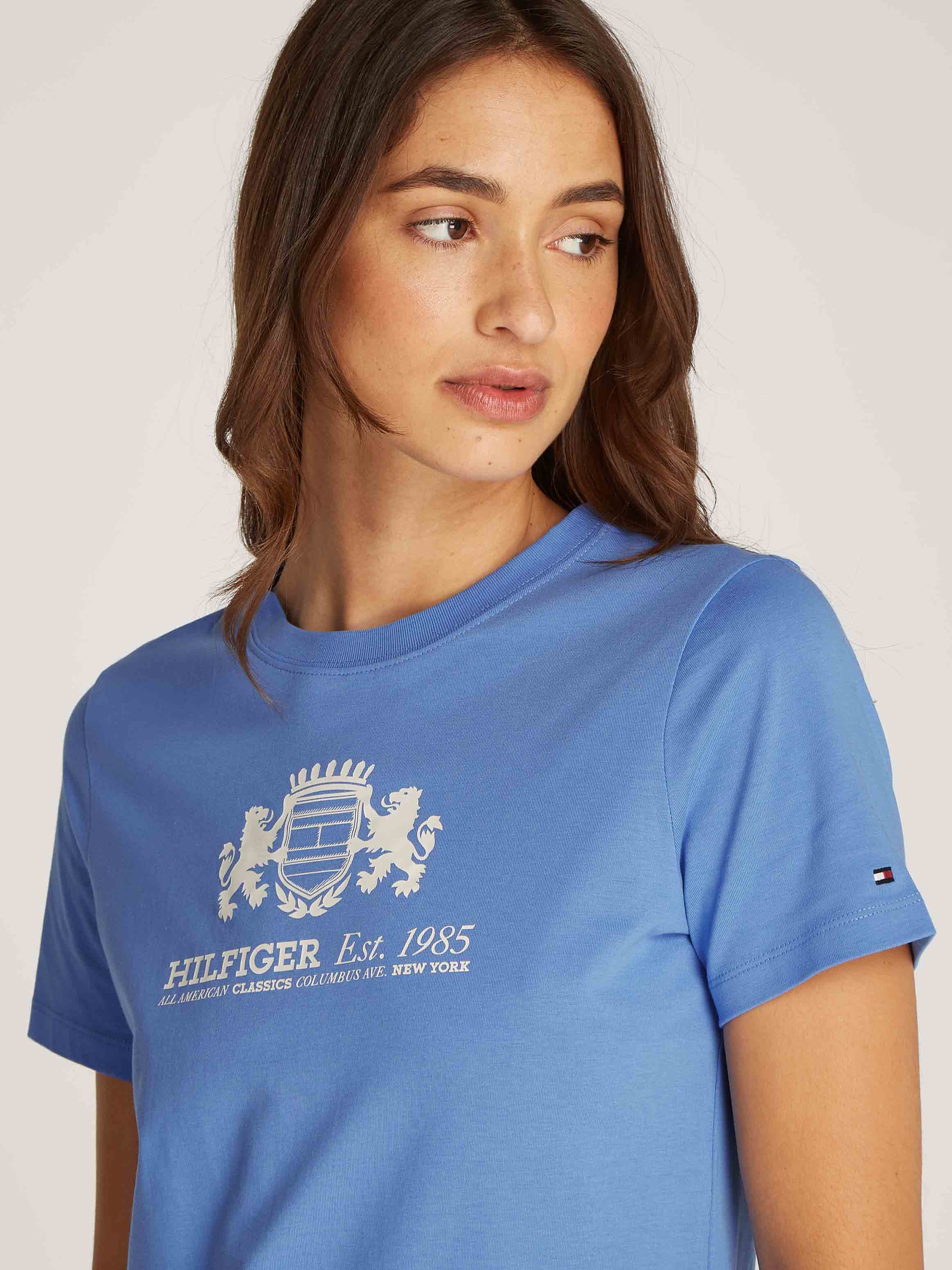 medium blue