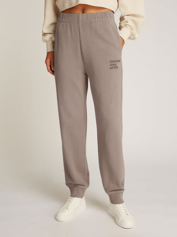 Brownish Gray