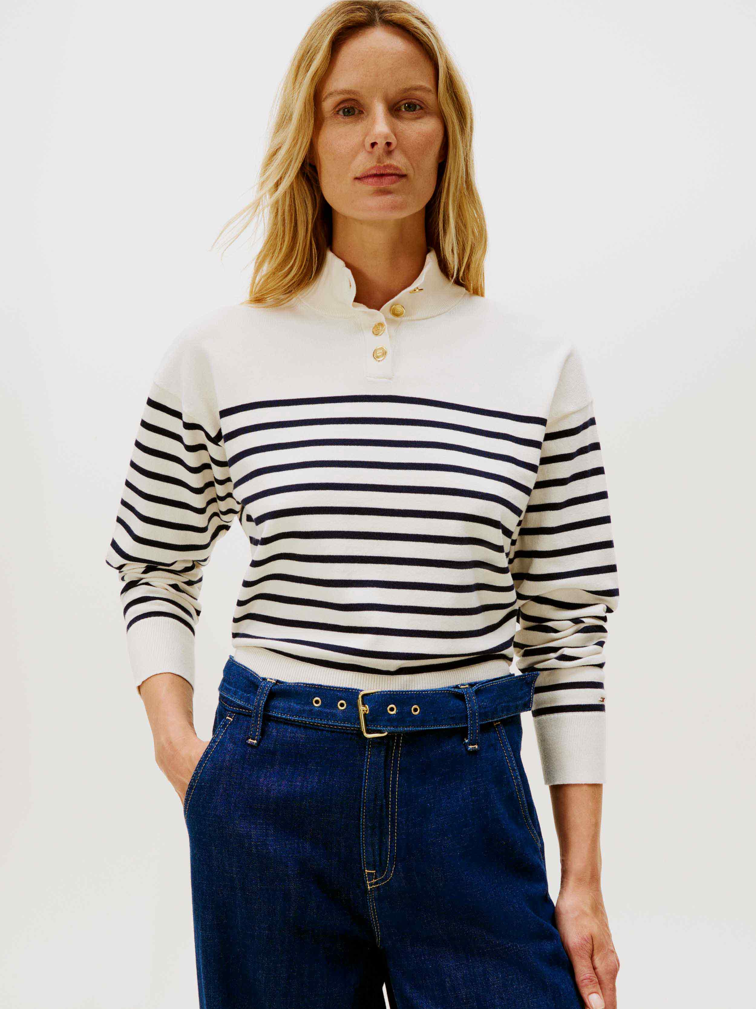 Navy/White